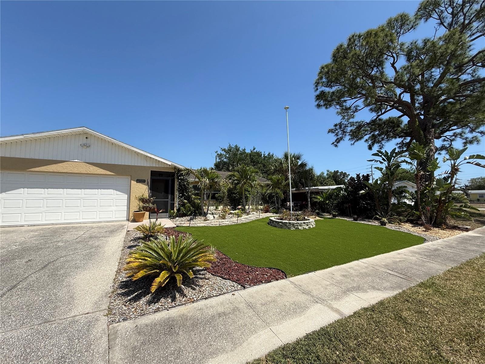 2729 NODOSA DRIVE