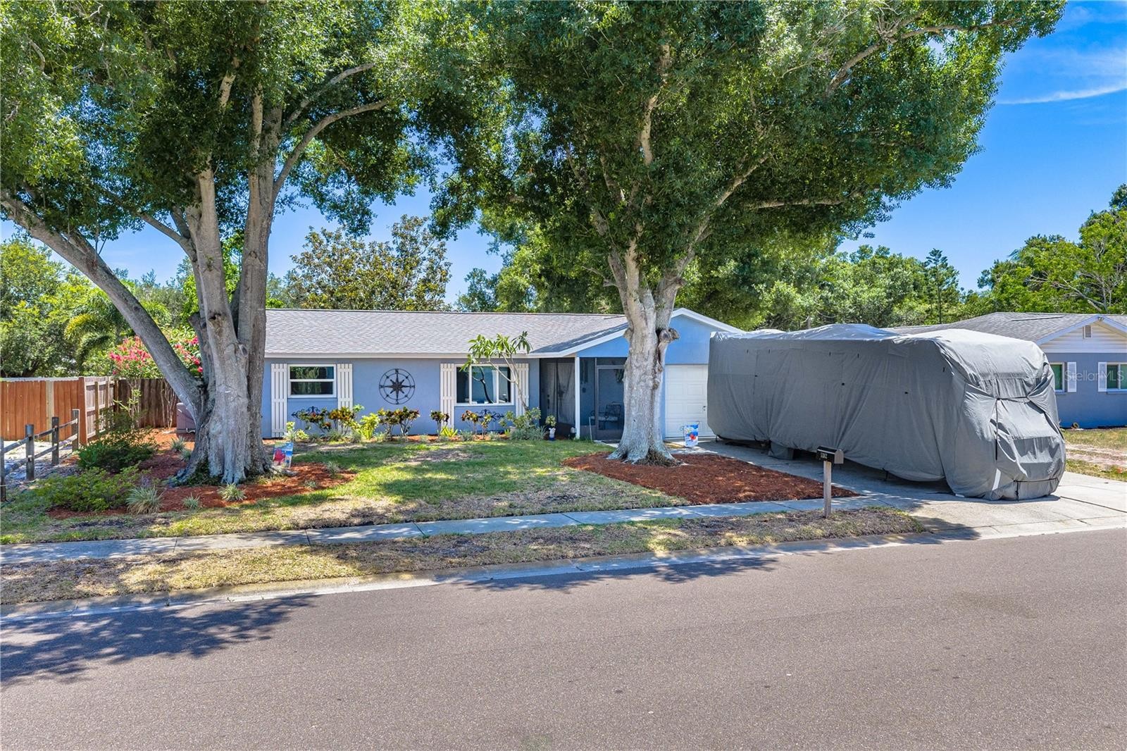 5362 DUNCANWOOD DR