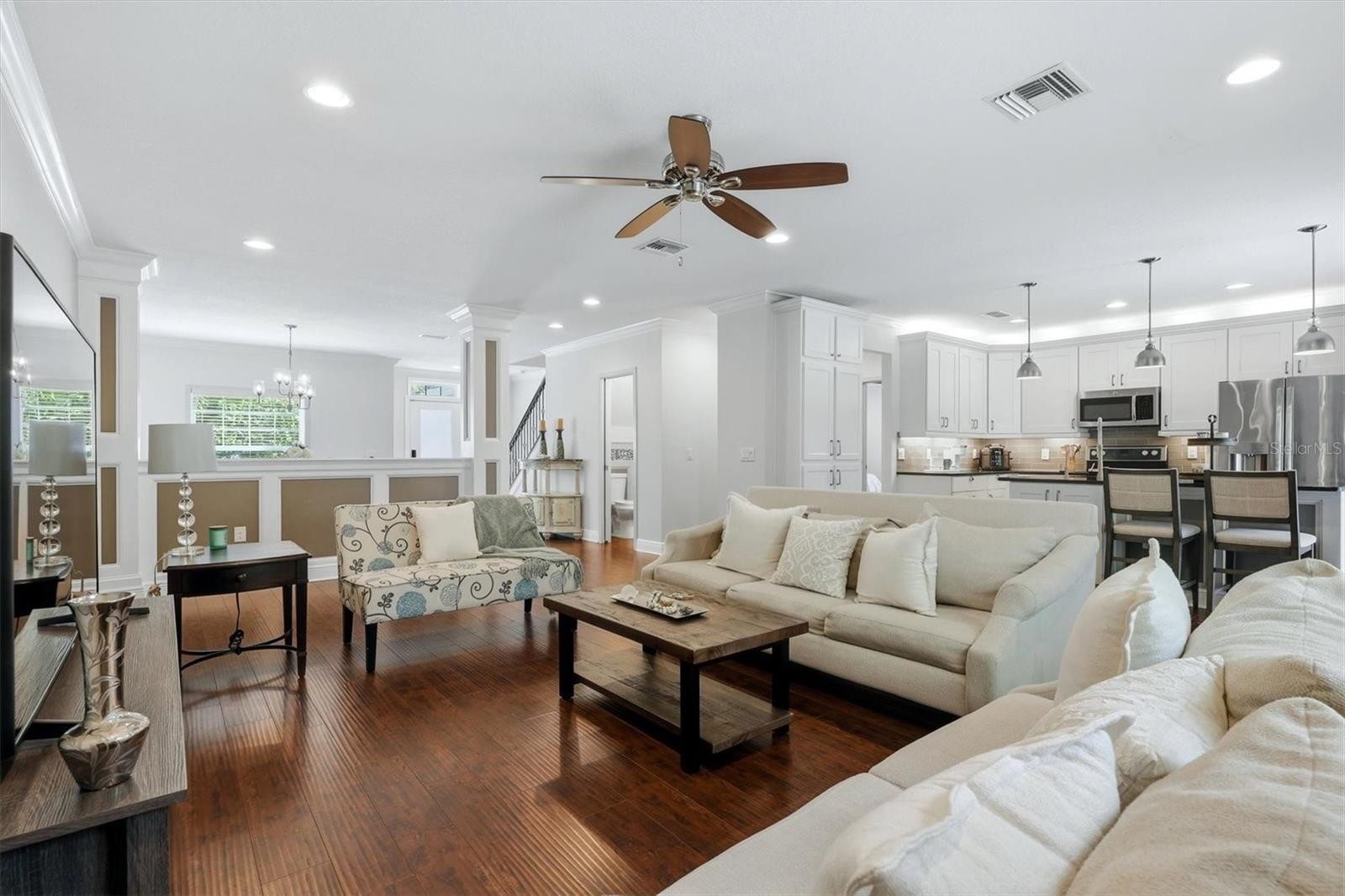 86 ARBOR OAKS DR