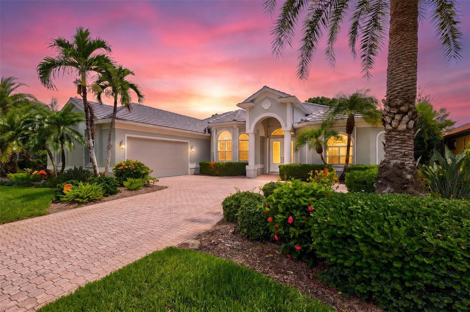 4364 CORSO VENETIA BLVD