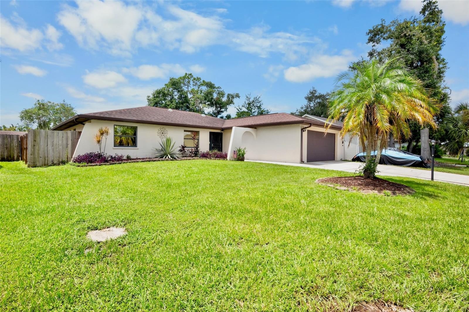 6816 MAUNA LOA BLVD