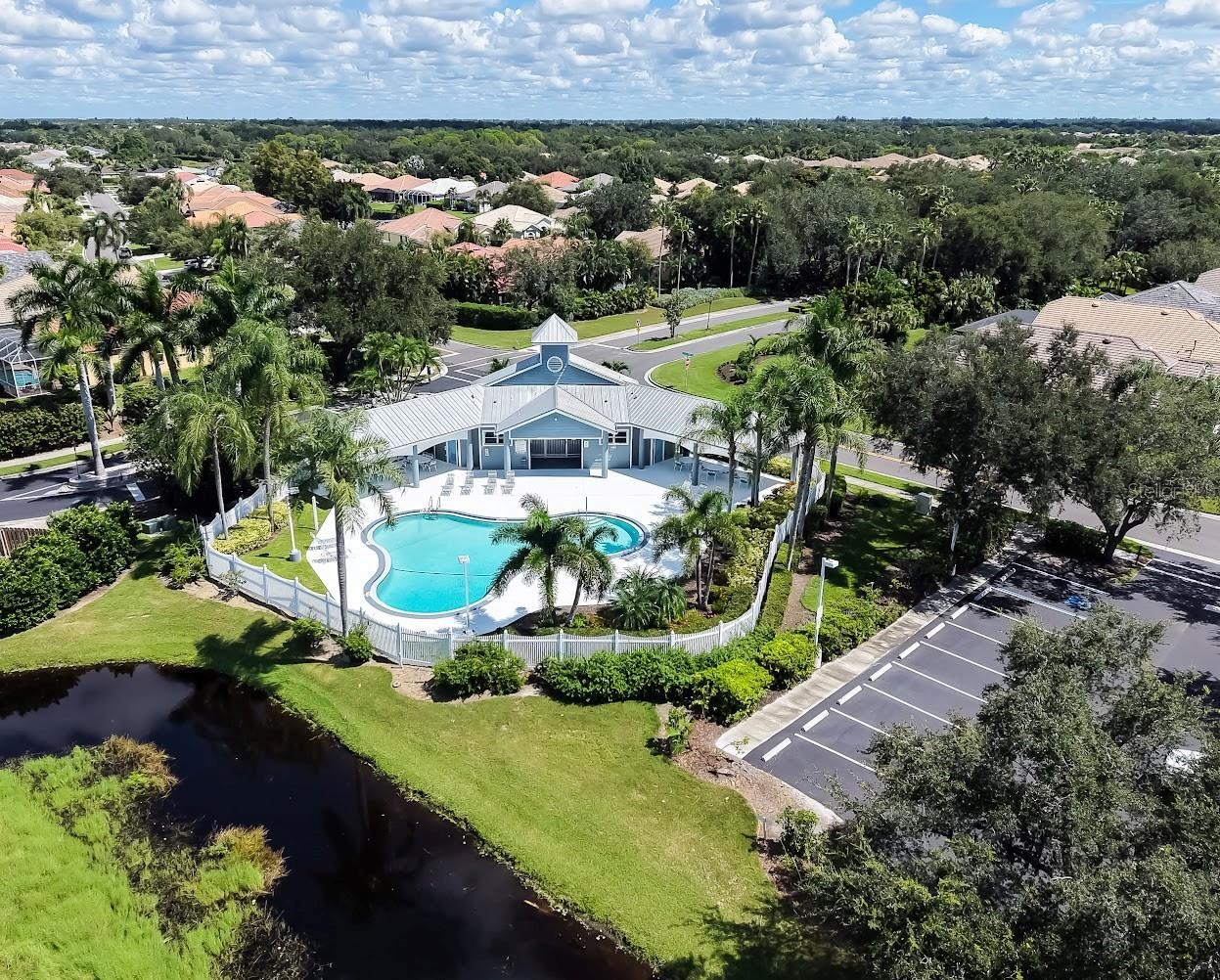 5113 FLAGSTONE DR