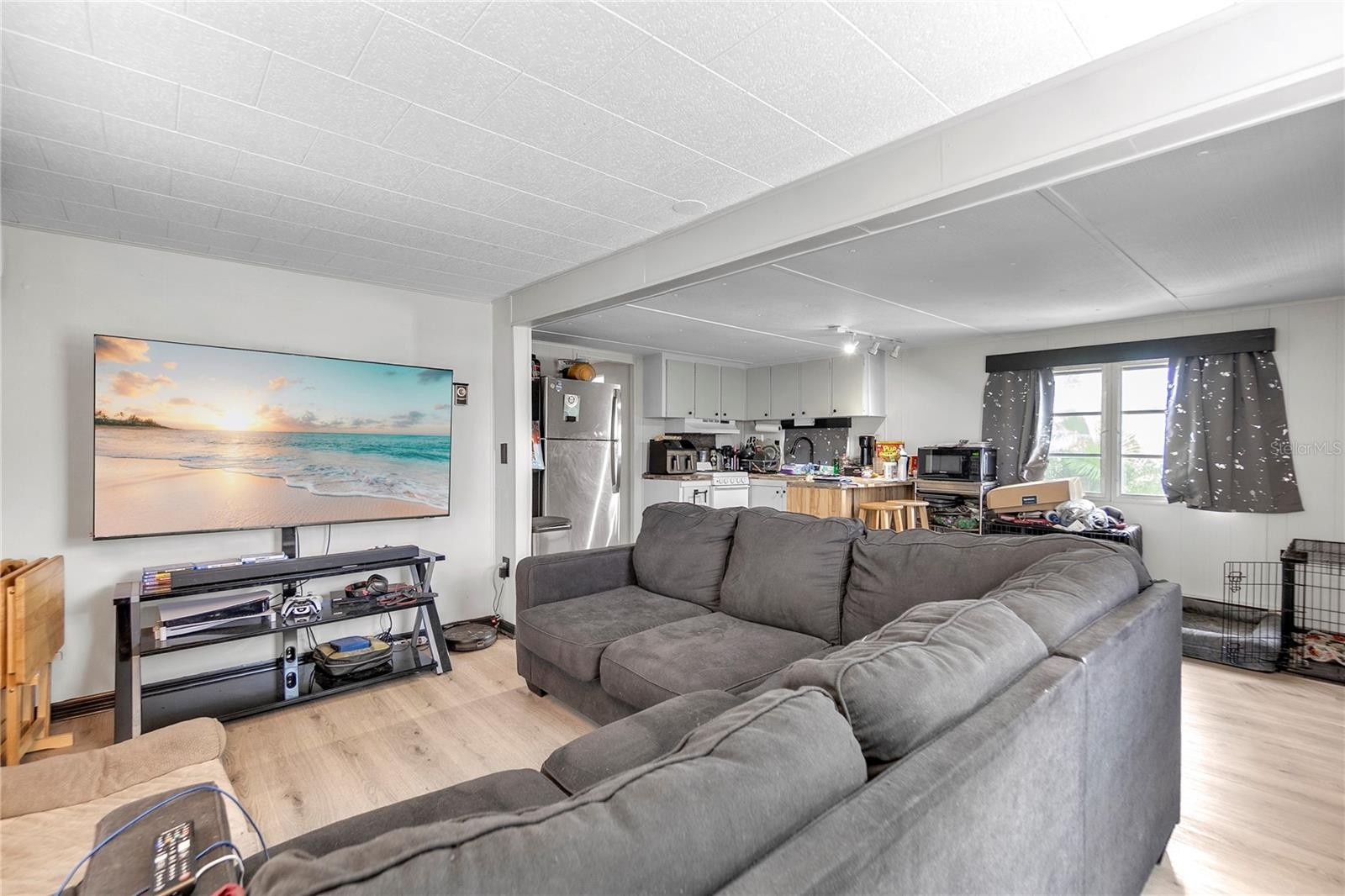 307 52ND AVENUE DR W