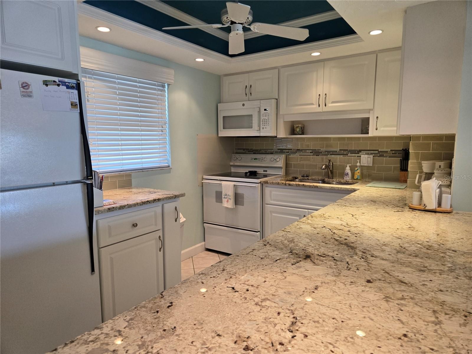 1215 S PORTOFINO DR #107