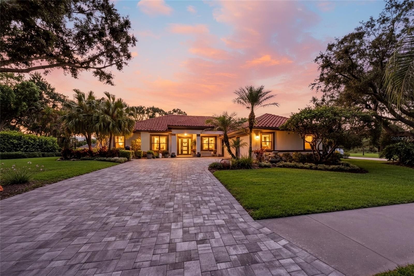 8331 MISTY LAKE CIR