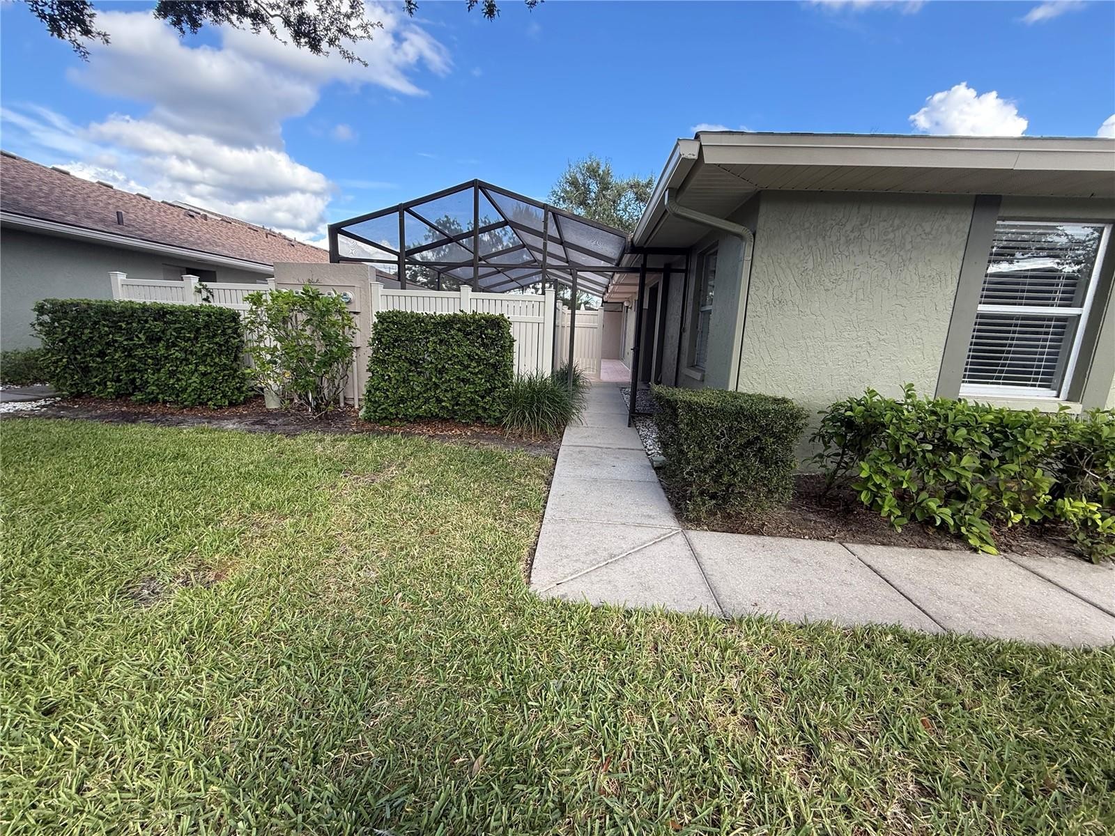 4152 CENTER POINTE CIR #58A