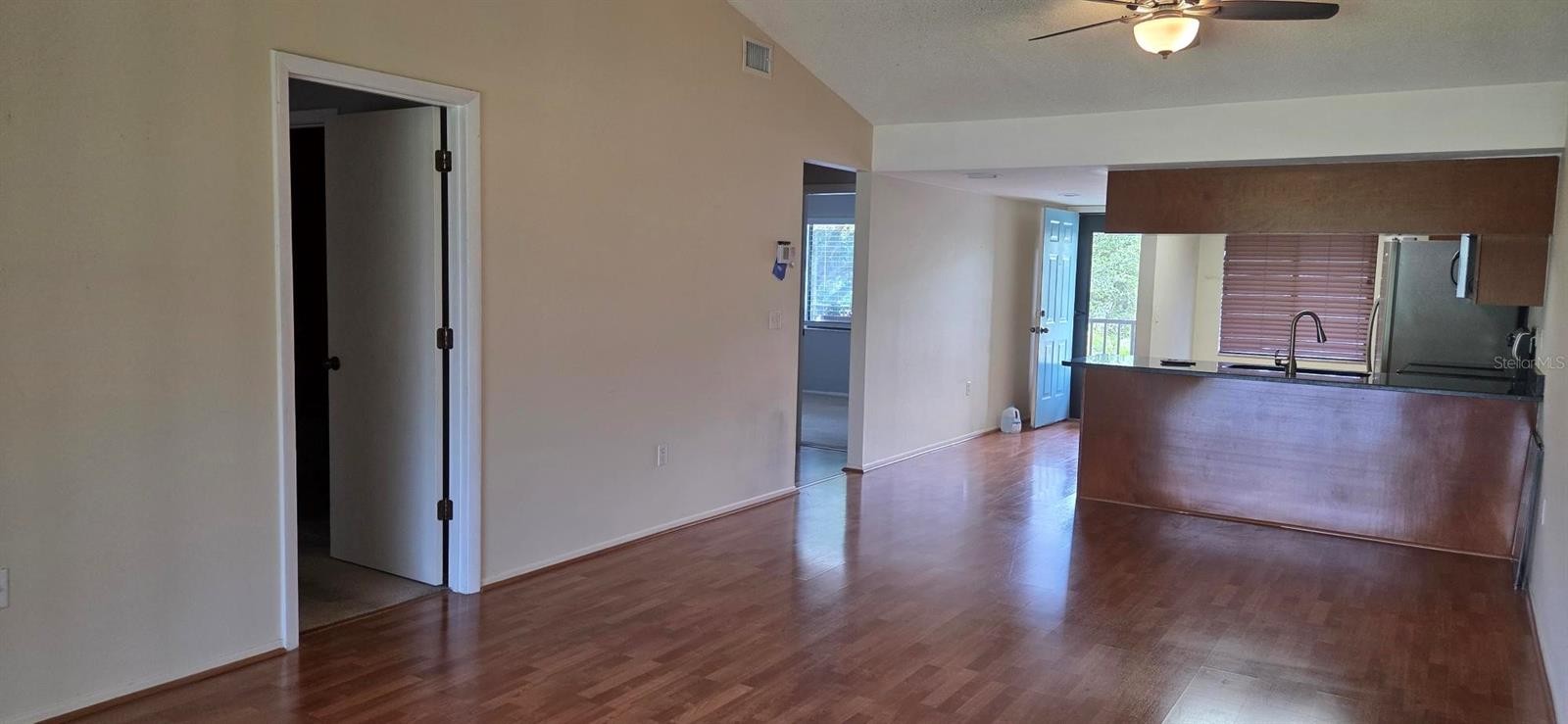 7752 EAGLE CREEK DR #7752