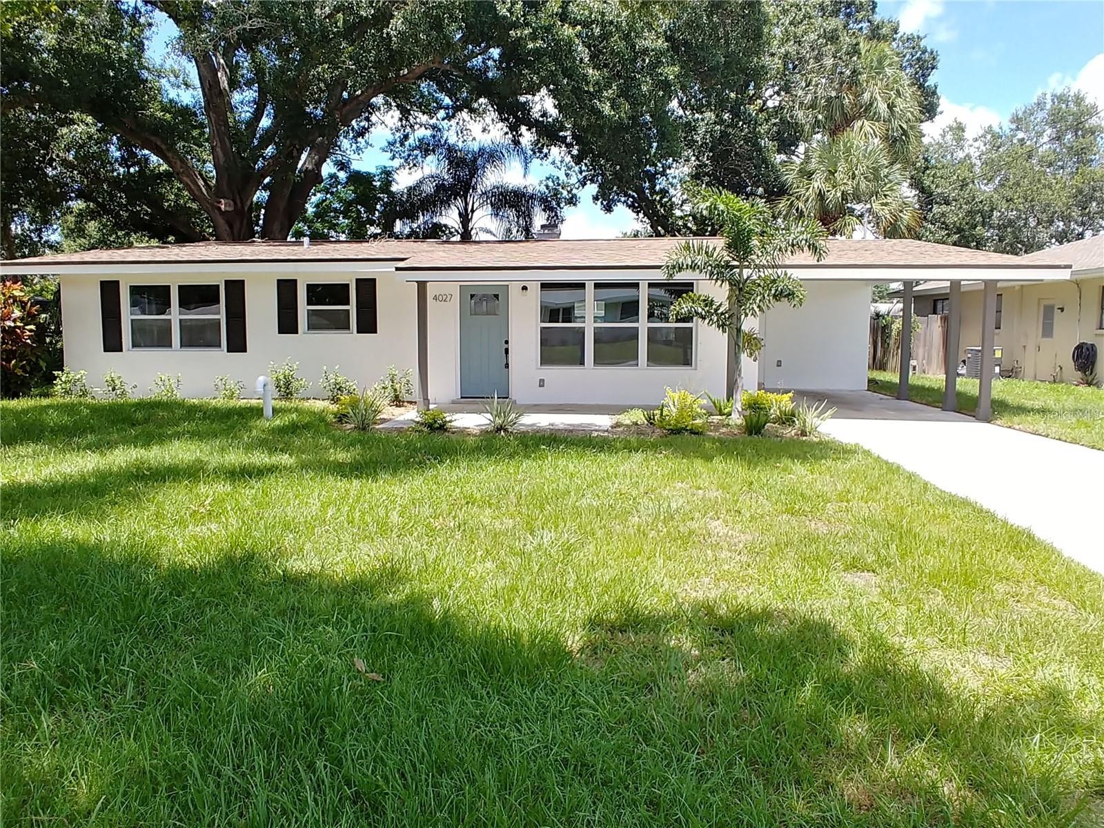 4027 CONDOR LN