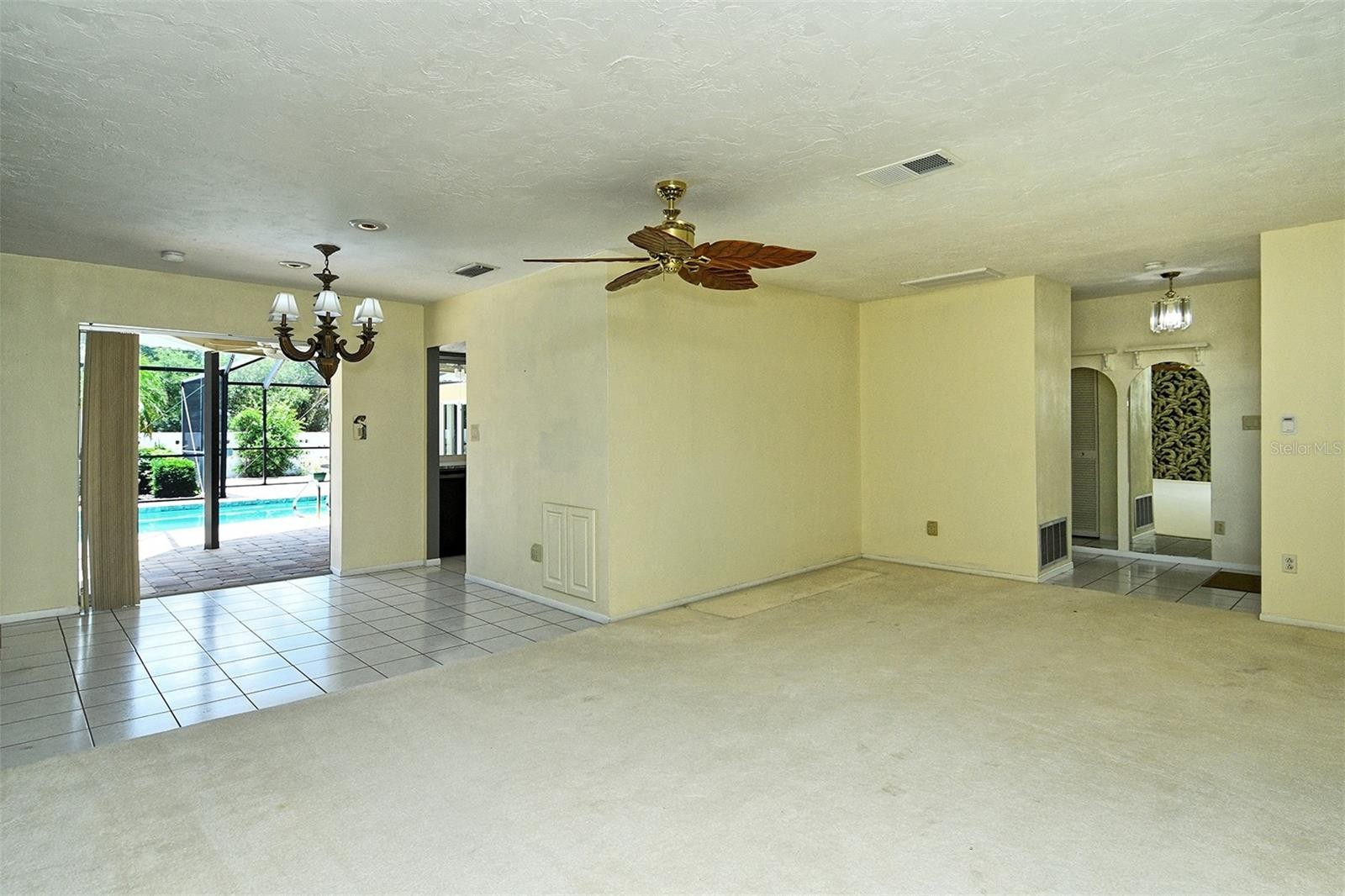 3140 ESPANOLA DR