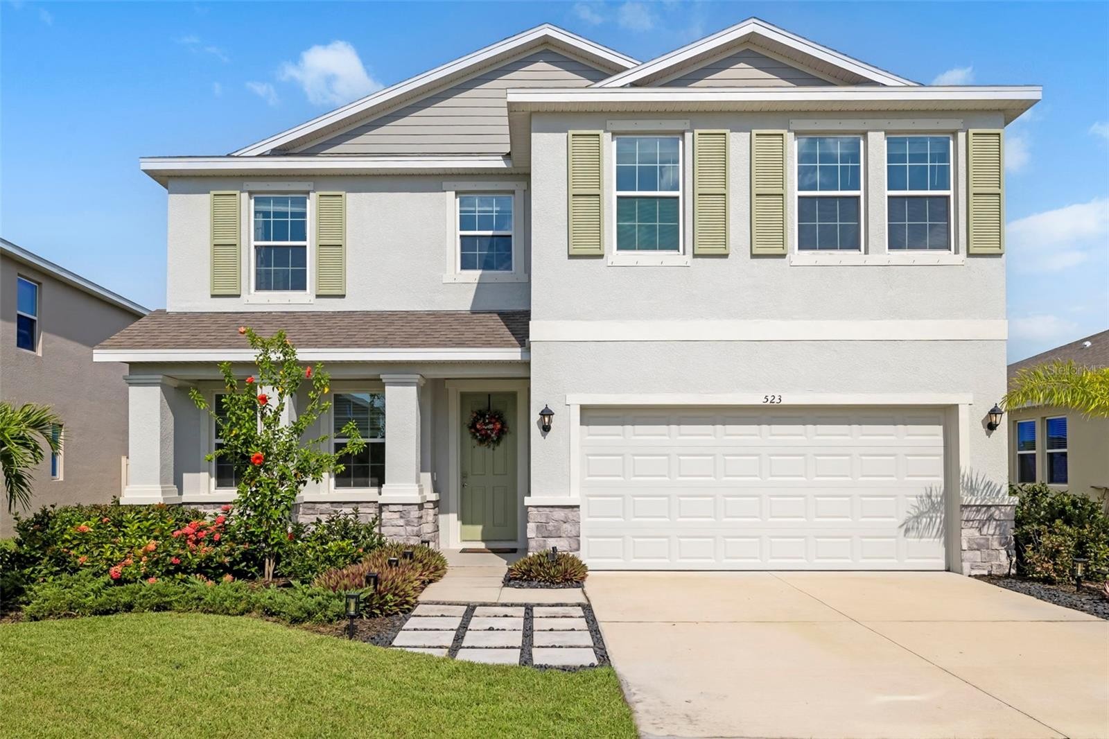 523 158TH ST E