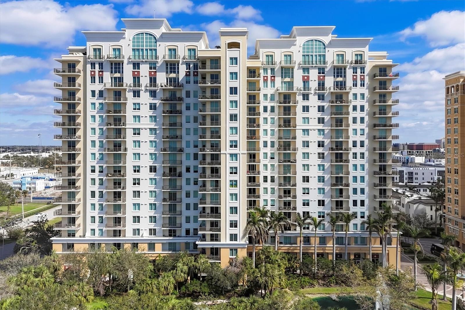 800 N TAMIAMI TRL #808