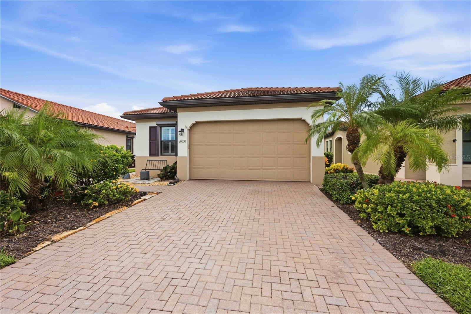 10393 CROOKED CREEK DR