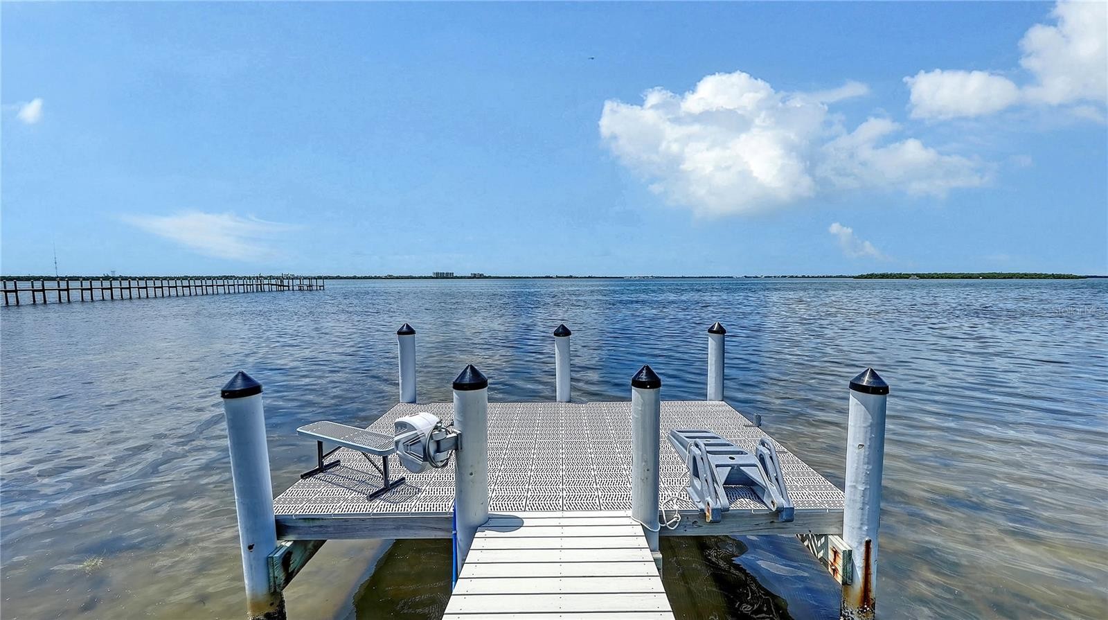 180 HORSESHOE LOOP RD