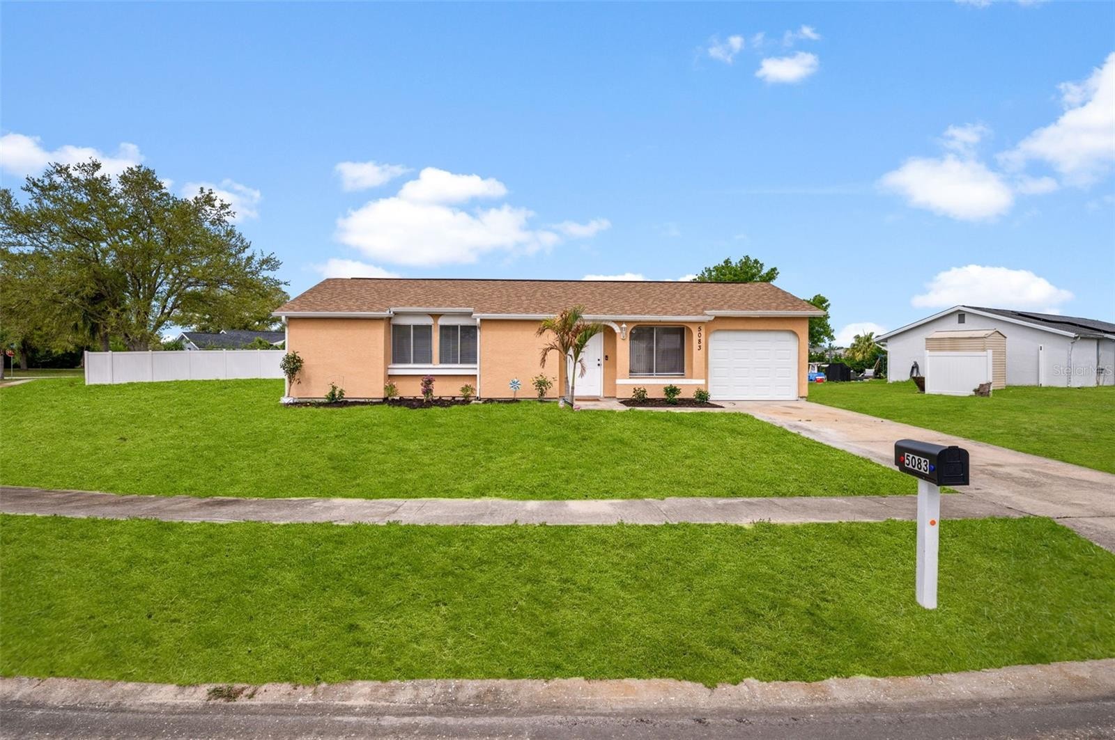 5083 ESCALANTE DR
