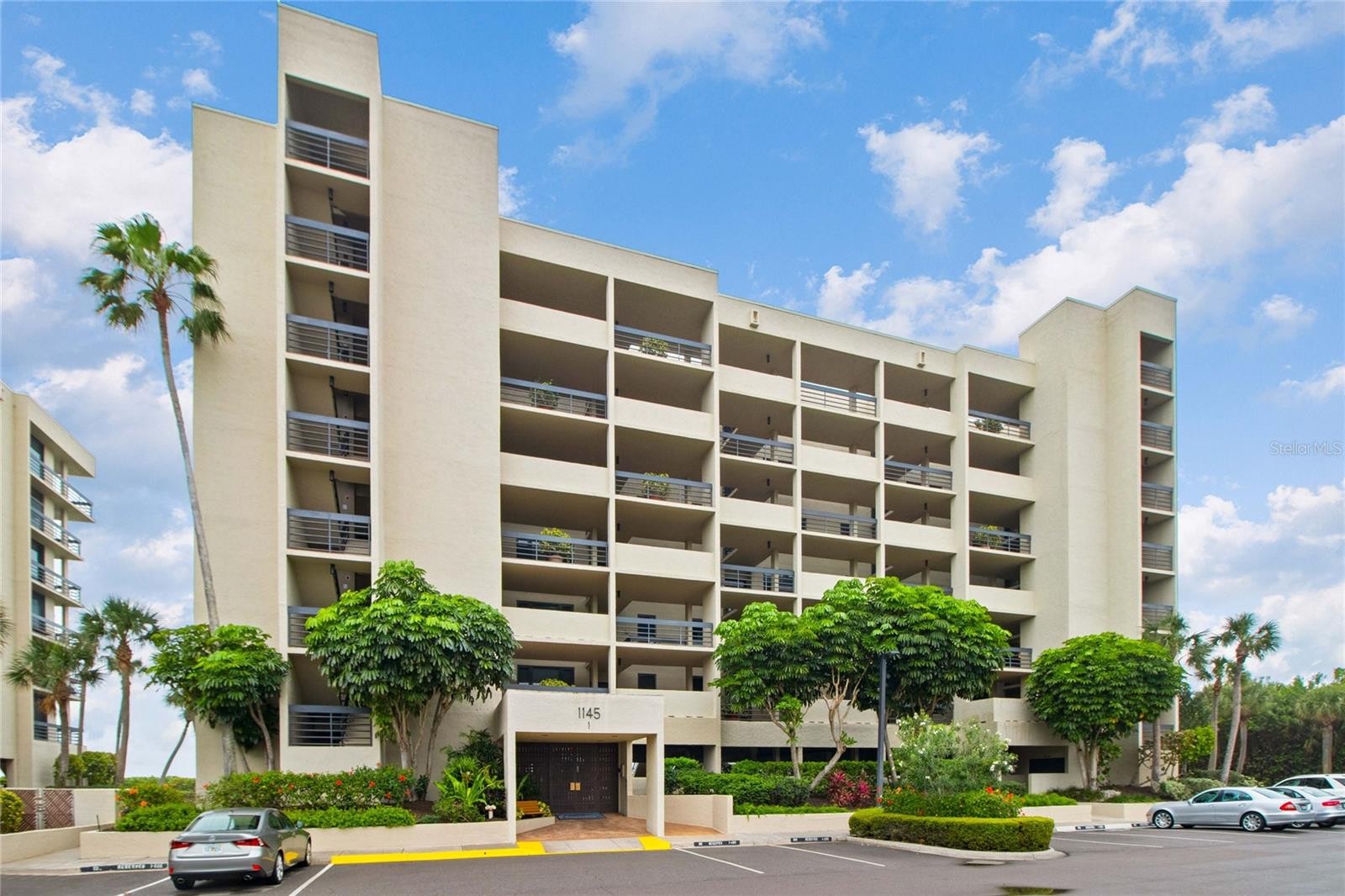 1145 GULF OF MEXICO DR #401