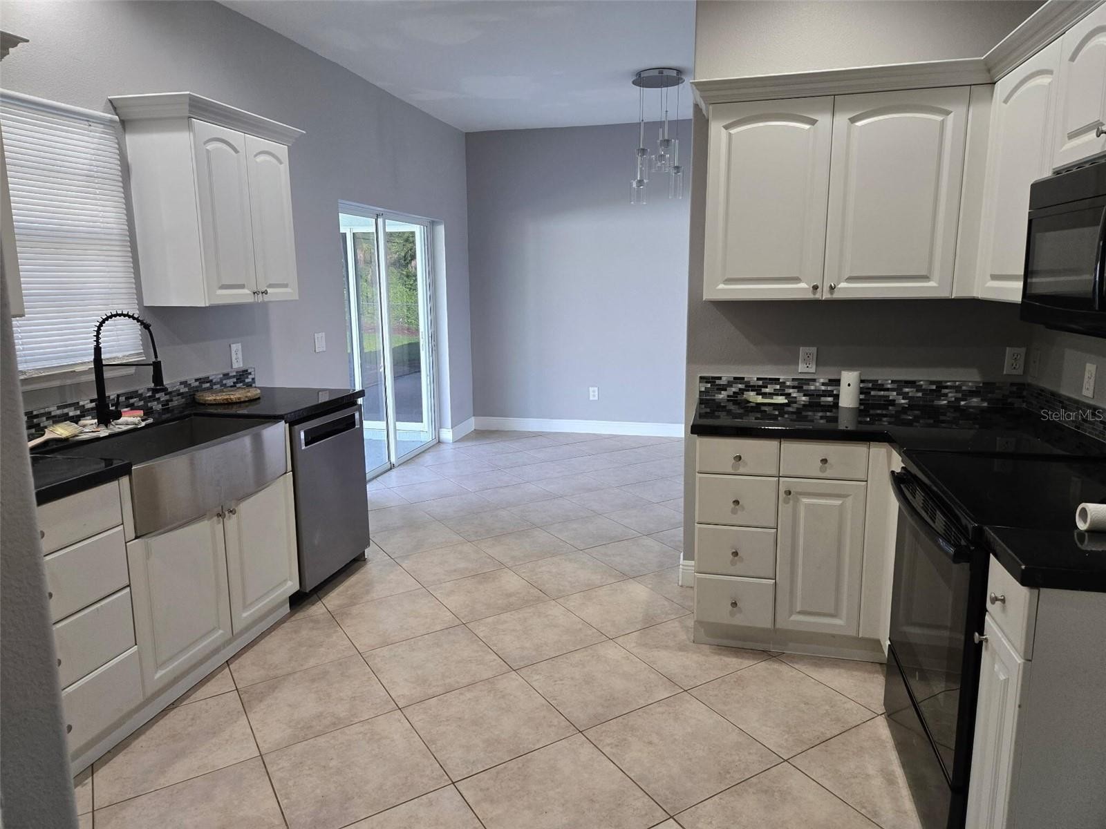 2739 ATWATER DR