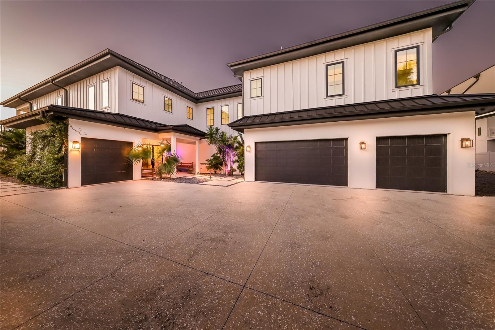 1707 PALMA SOLA BLVD