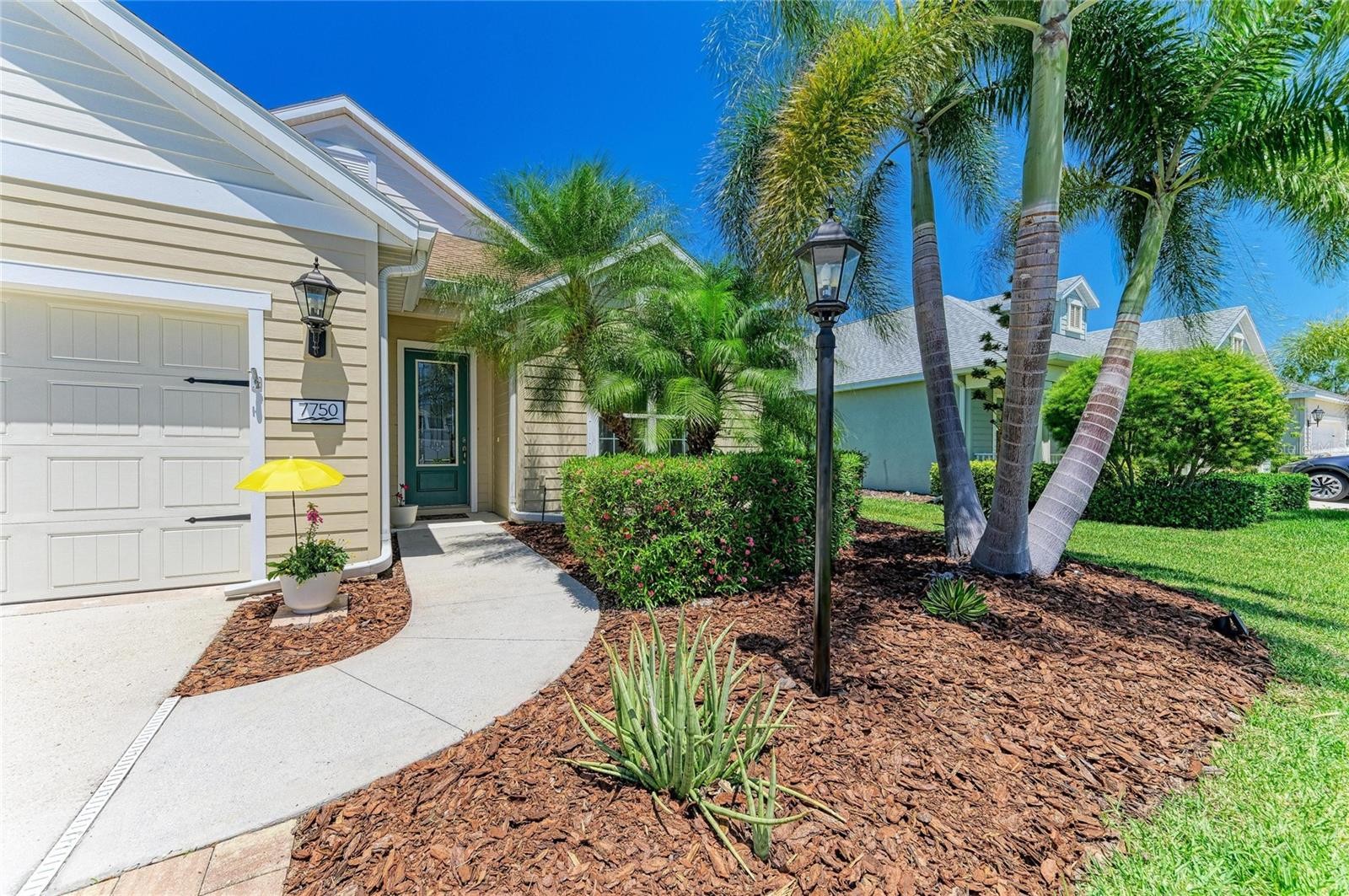 7750 RIDGELAKE CIR