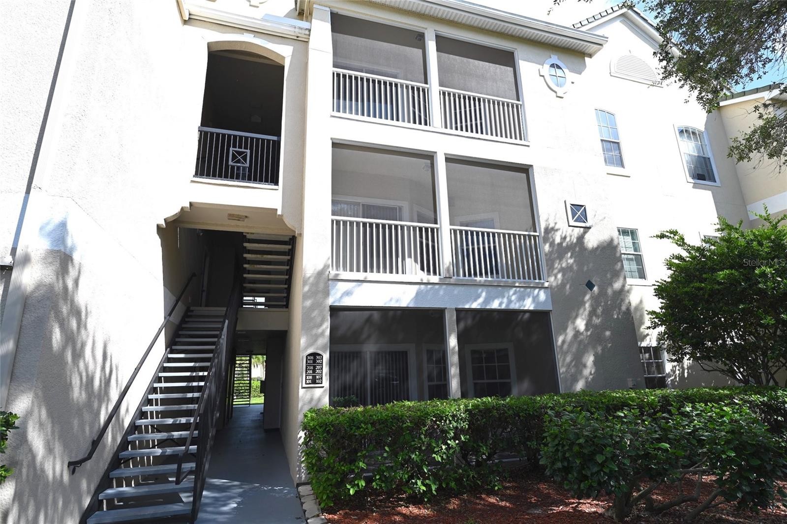5110 NORTHRIDGE RD #202