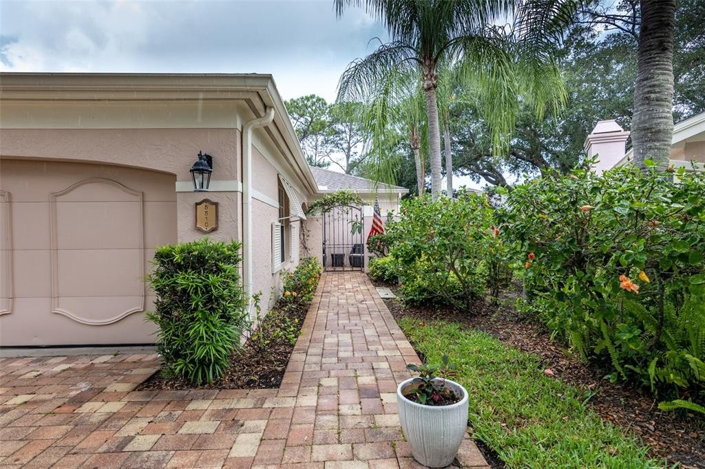 5510 CHANTECLAIRE #46