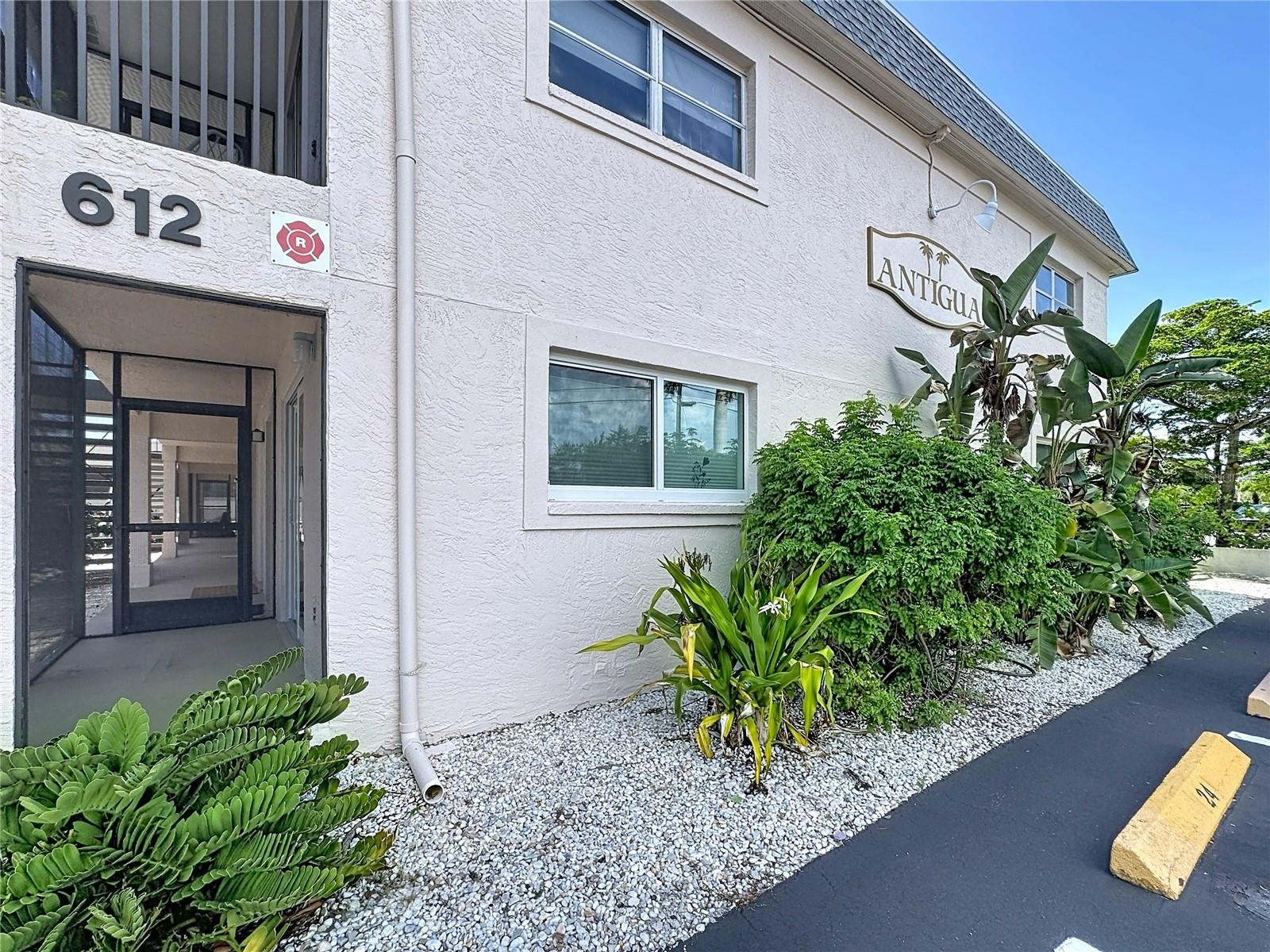 612 GUILD DR #18