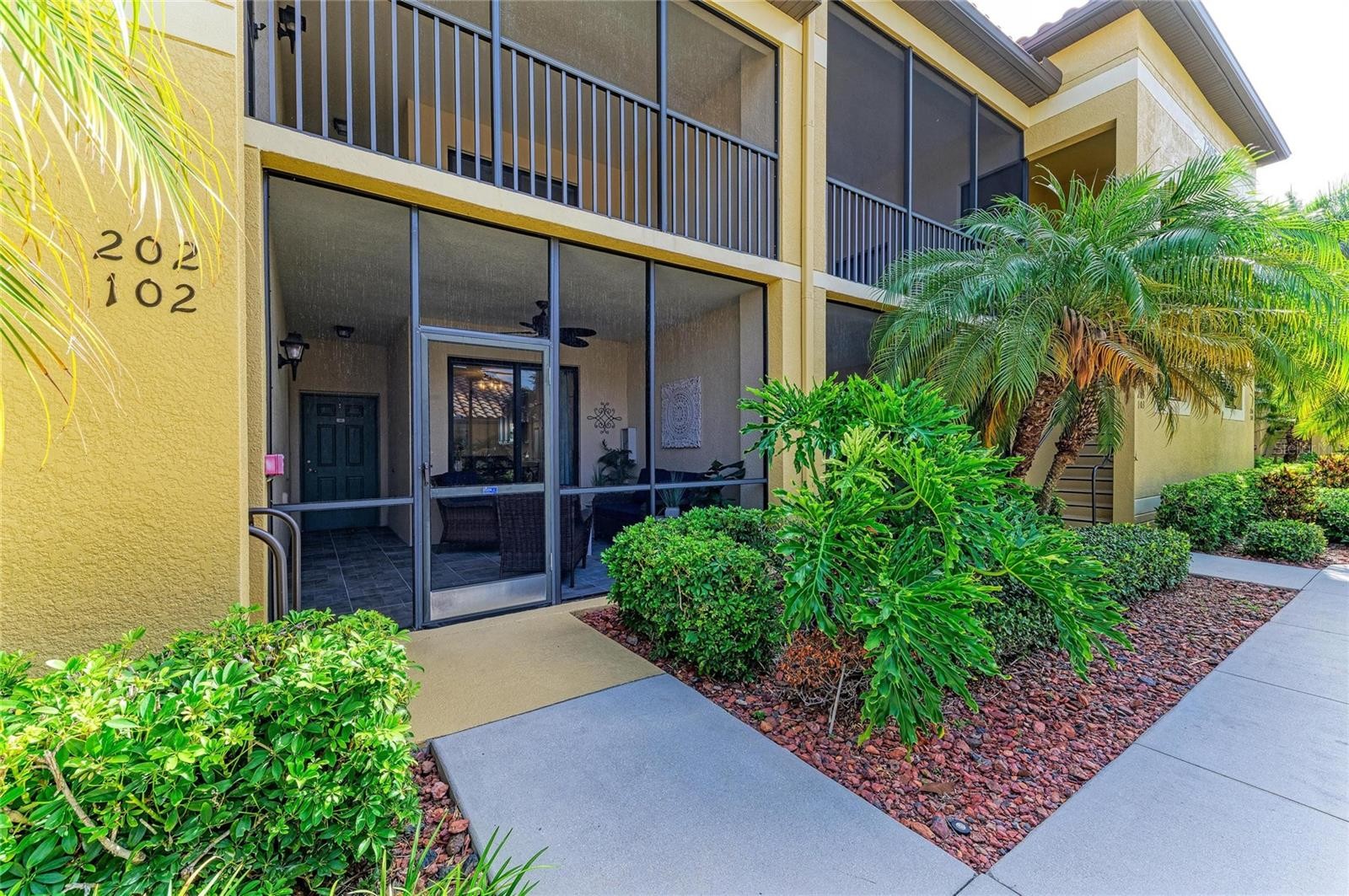 7305 RIVER HAMMOCK DR #102