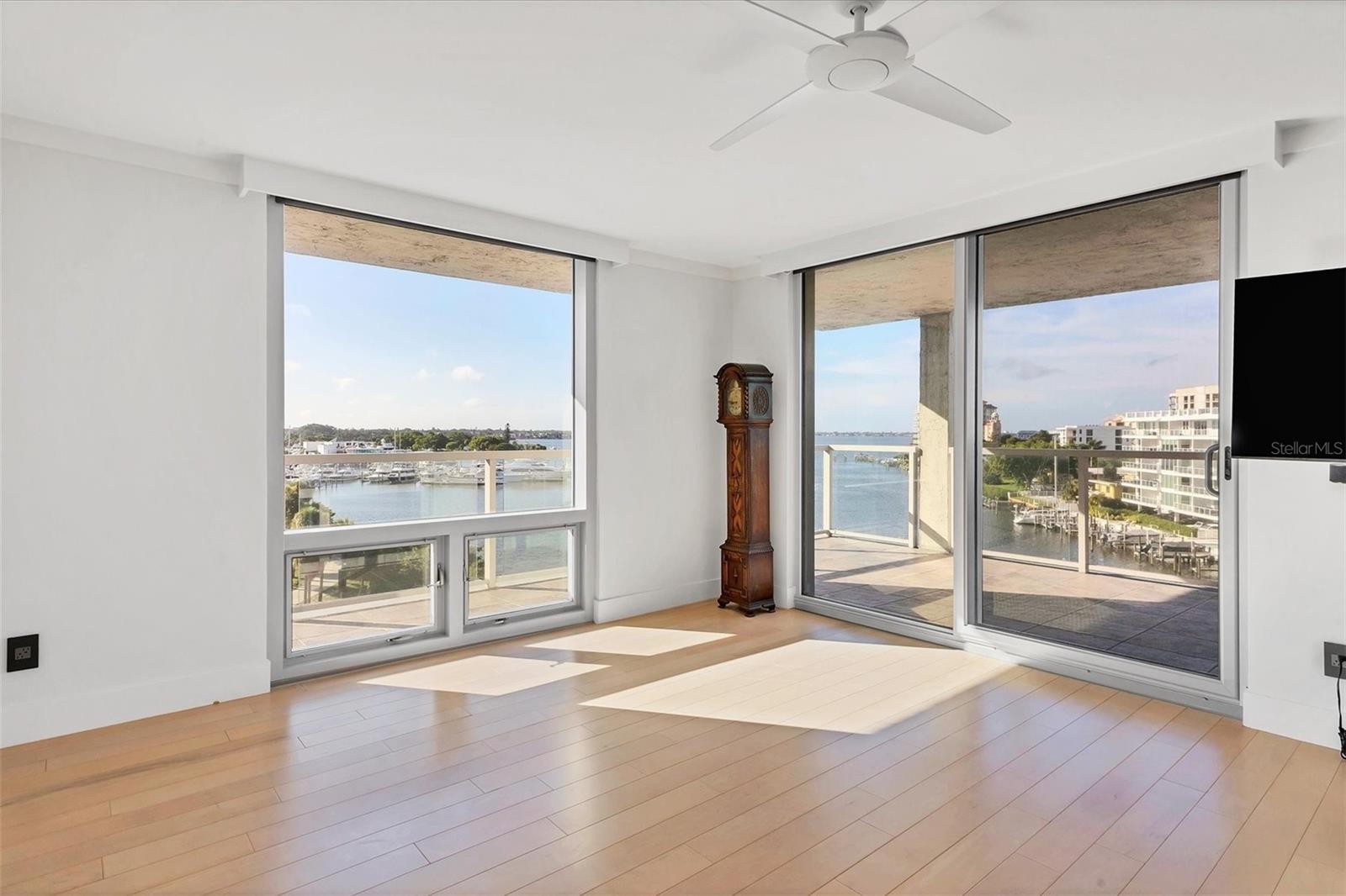 1111 N GULFSTREAM AVE #6A