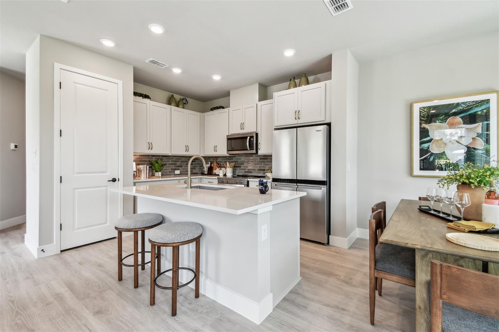 10704 OAK BEND DR