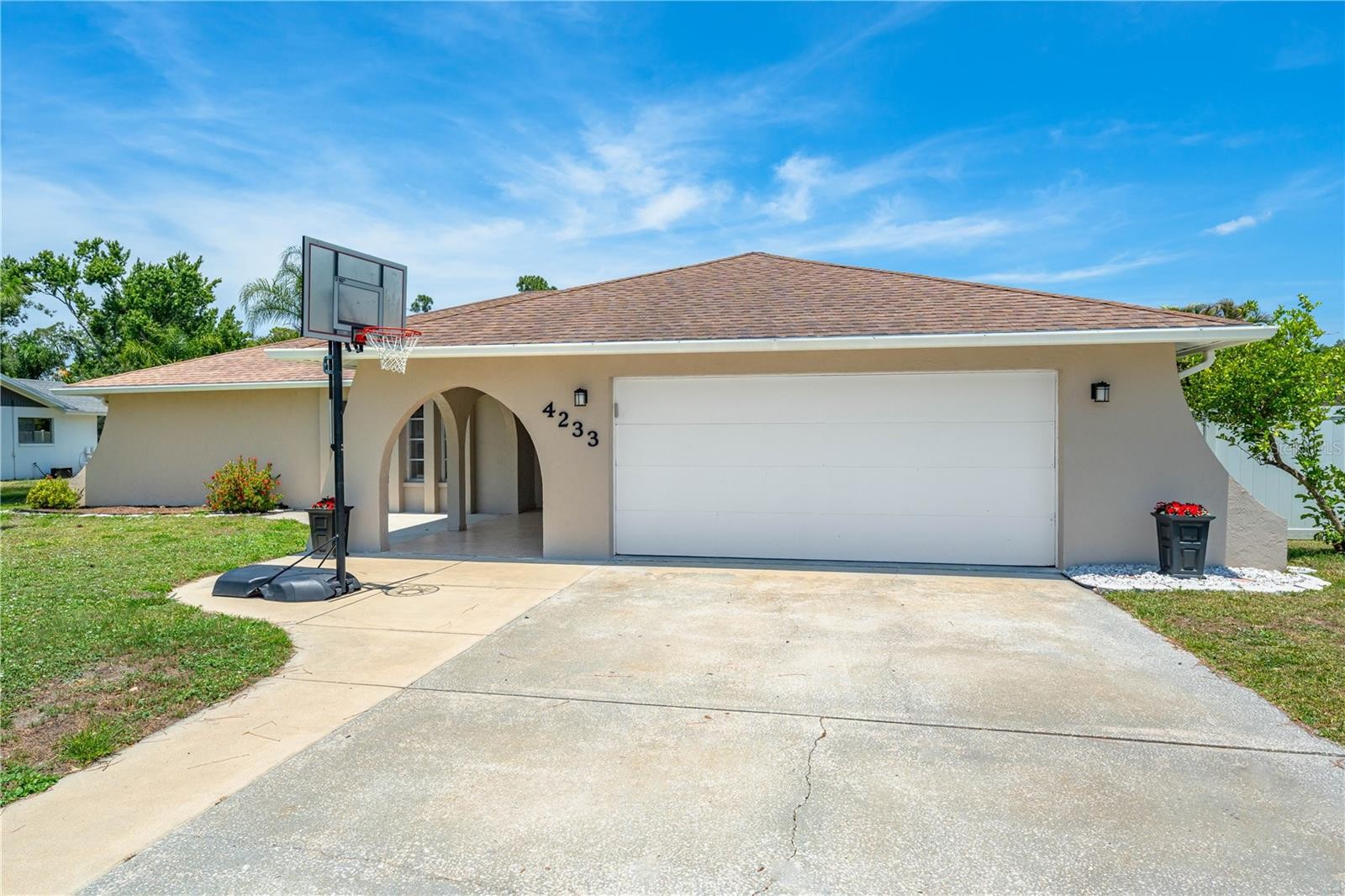 4233 BOSWELL PL