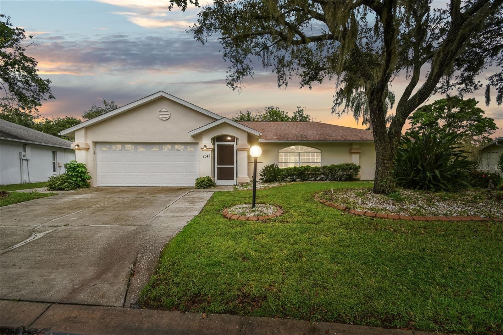 2542 Man Of War Cir Sarasota Florida 34240