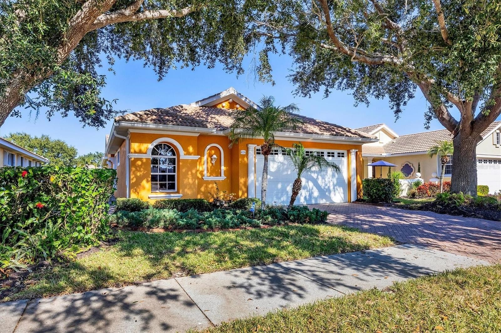 4226 REFLECTIONS PKWY