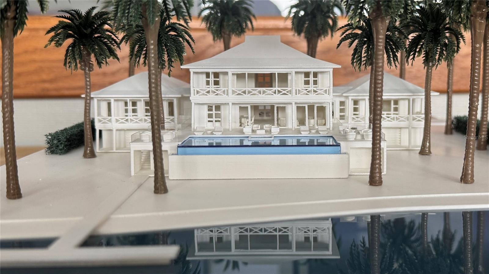 3550 BAYOU LOUISE LN