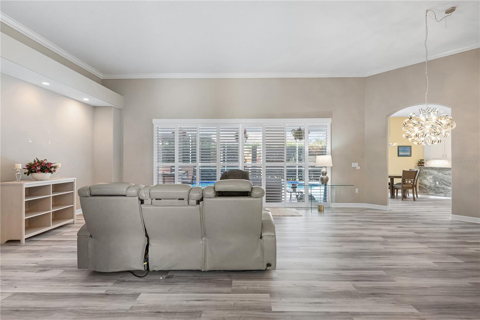 6806 COYOTE RIDGE CT