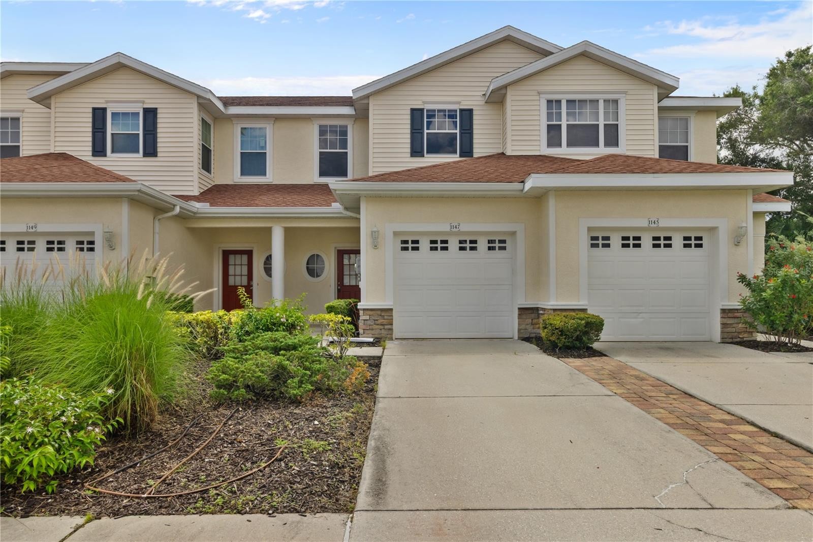 1147 JONAH DR