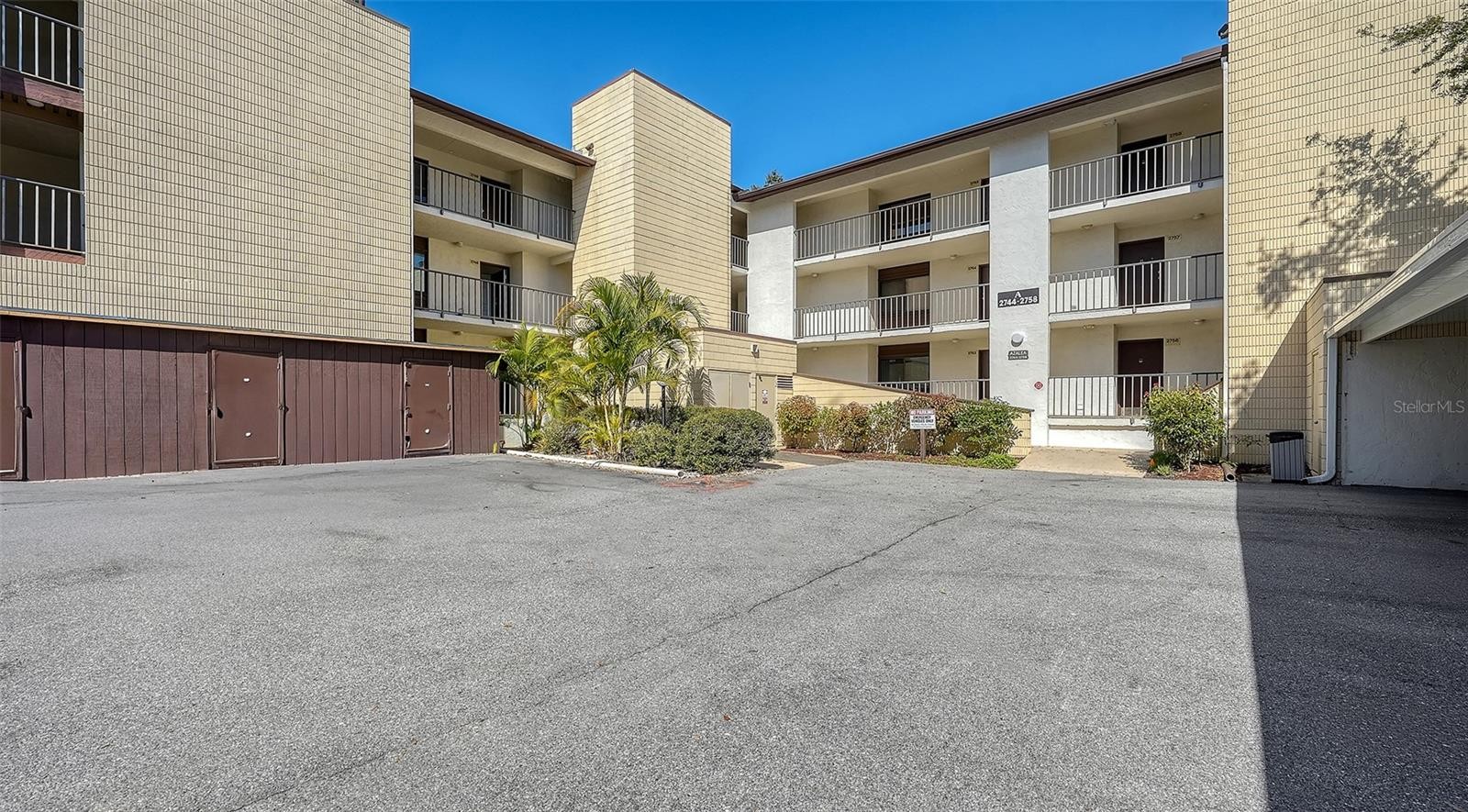 2746 ORCHID OAKS DR #301AZA