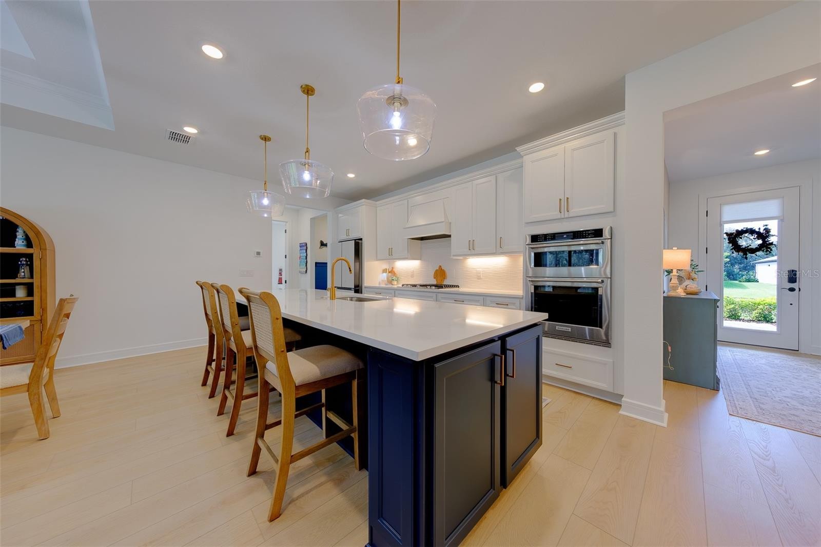 11436 SHORELINE TRL