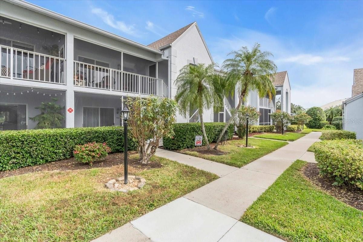 6807 STONE RIVER RD #204