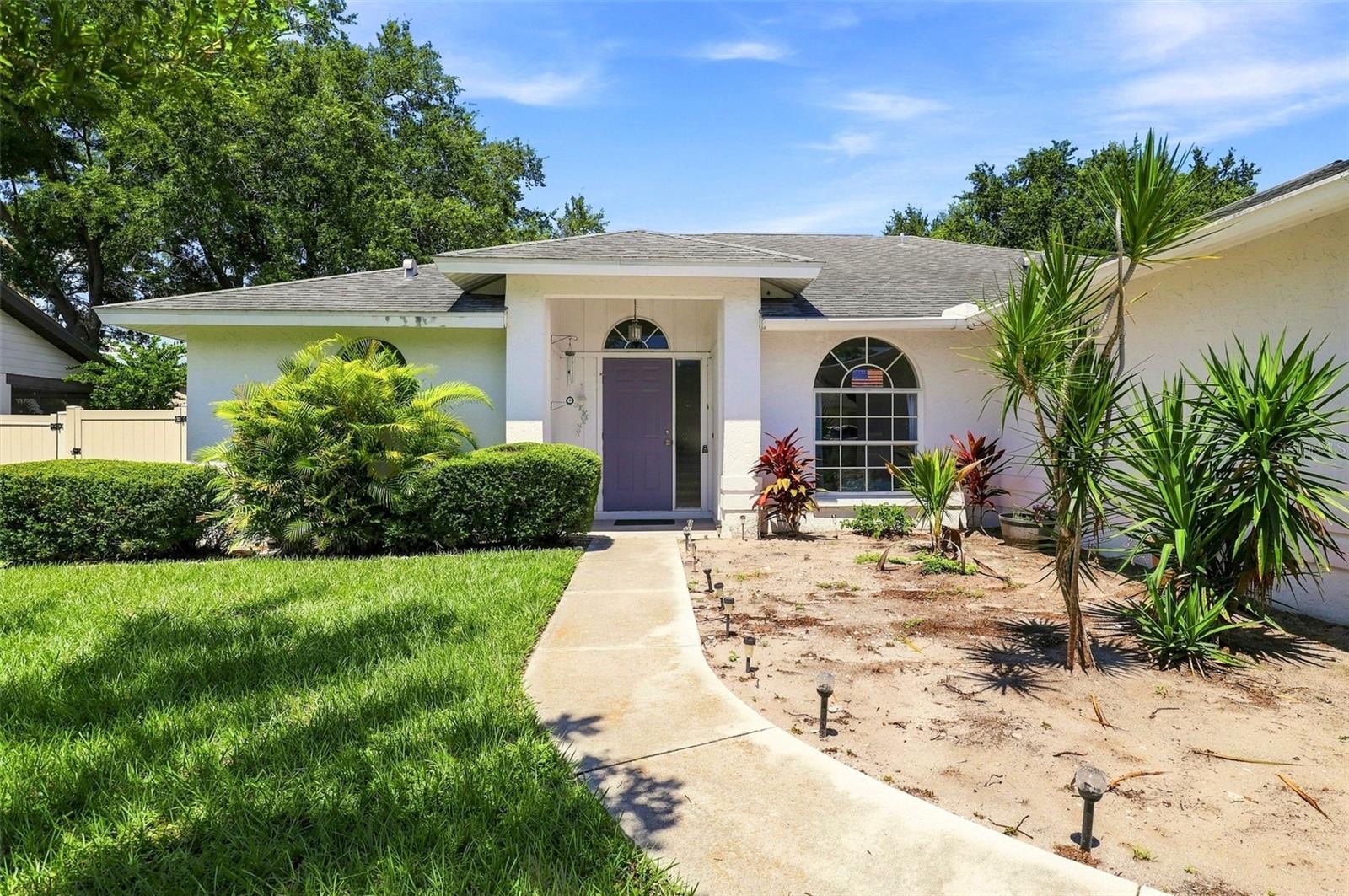 7833 38TH CT E