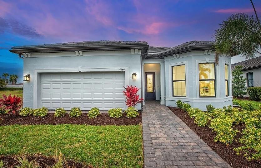 14910 MISTY POND LOOP