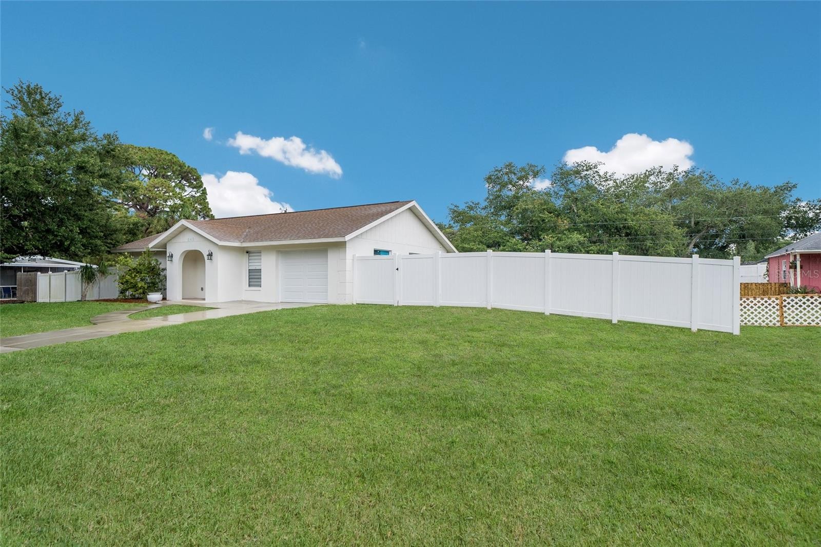 643 MOBILE RD