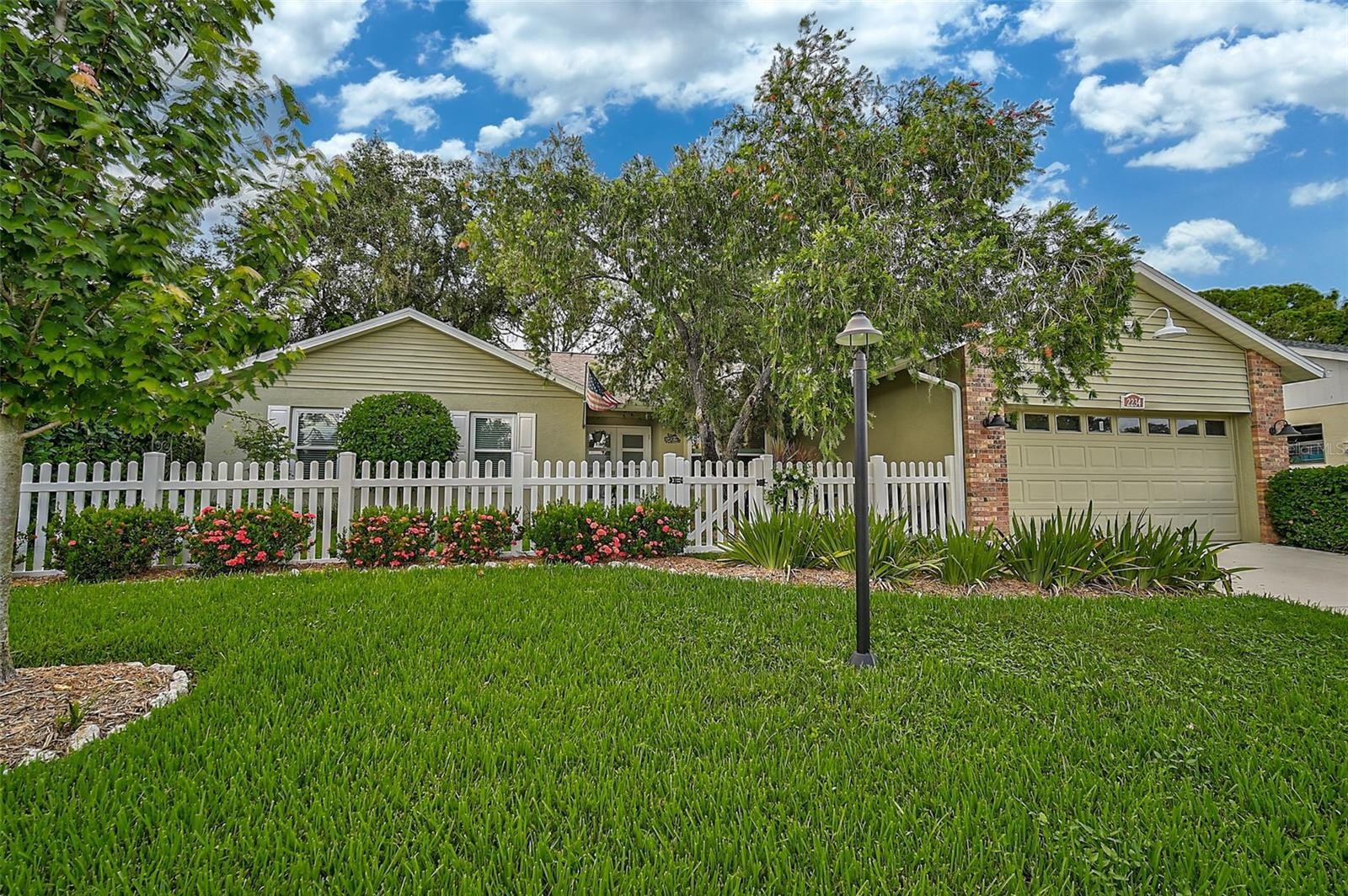 2234 Cork Oak St W Sarasota Florida 34232