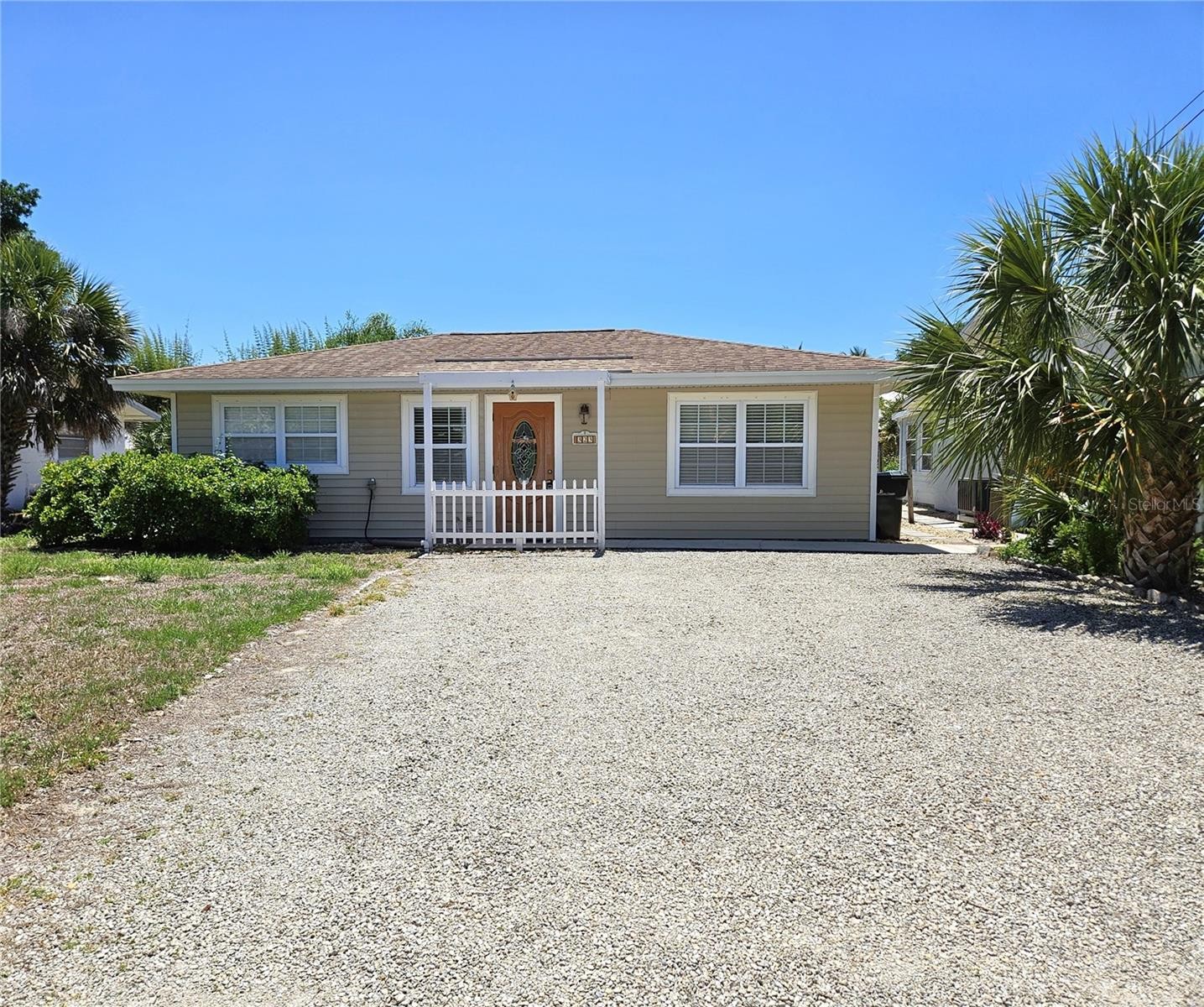 323 PALMETTO RD W