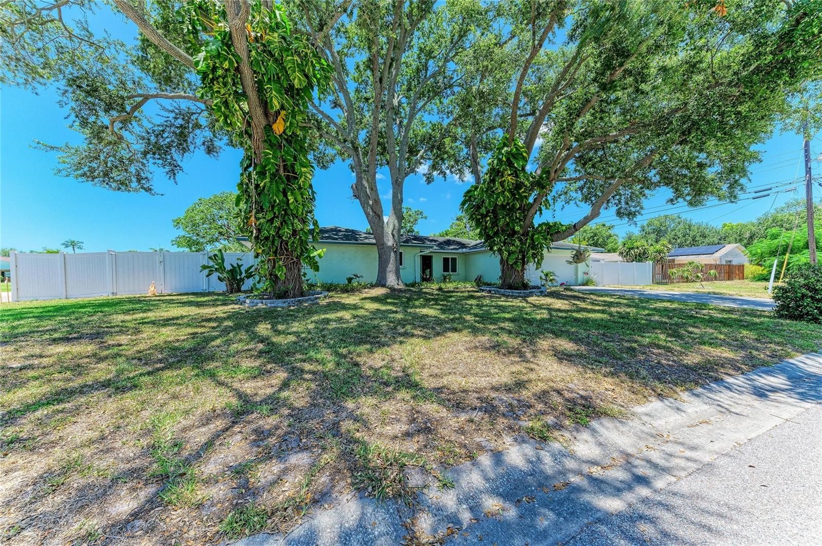 2120 47TH STREET PL W