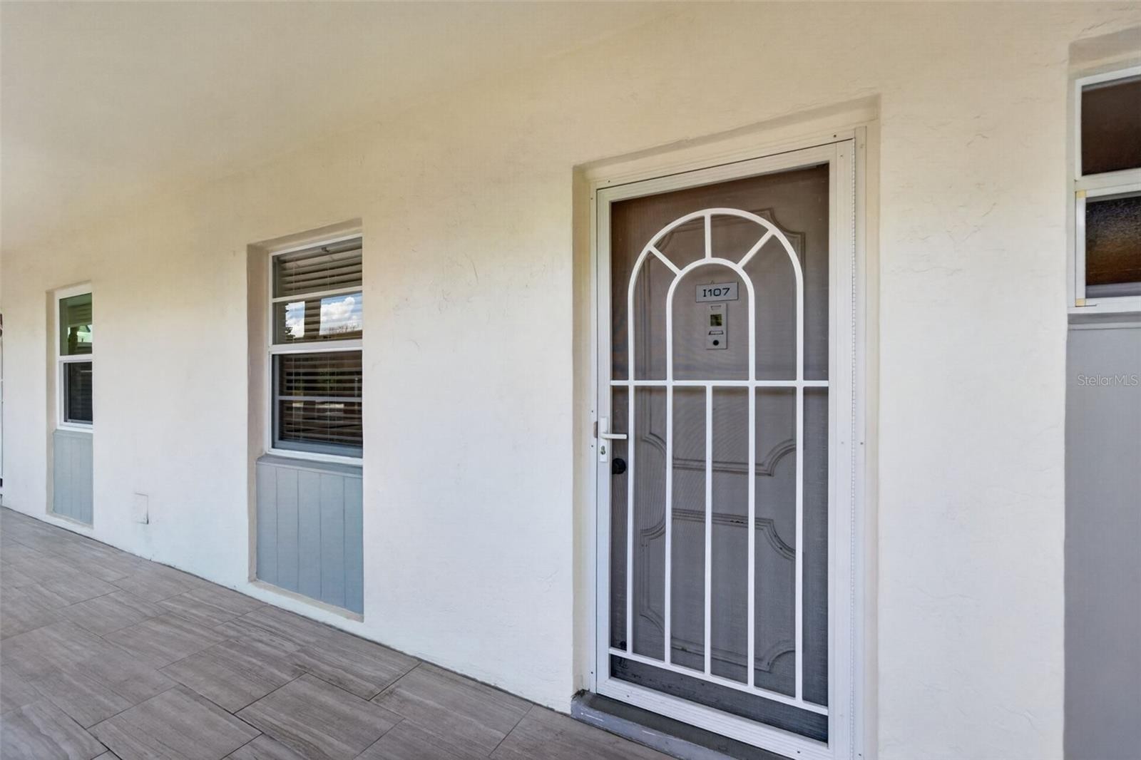 4390 EXETER DR #107