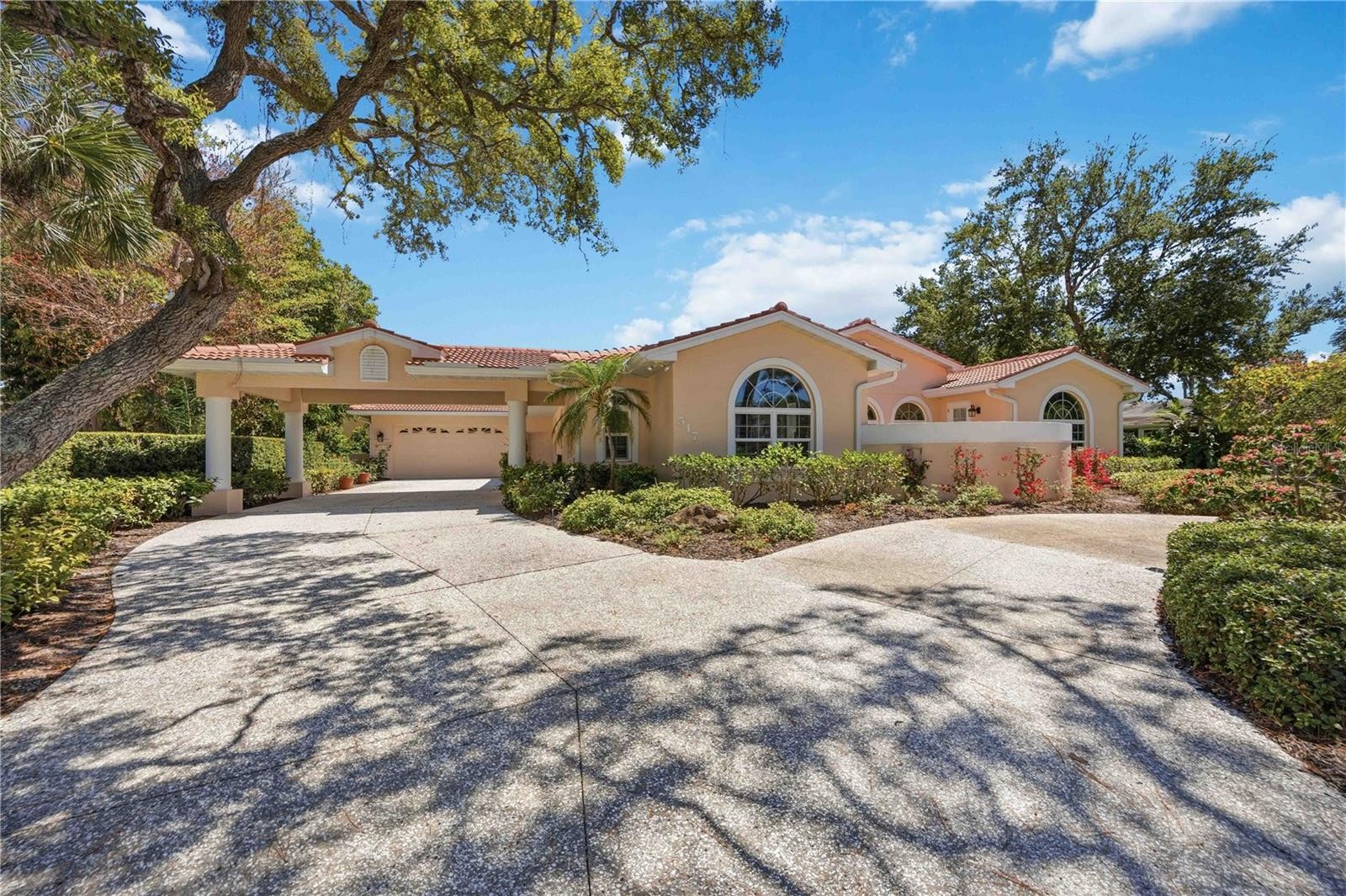 517 GRANADA AVE
