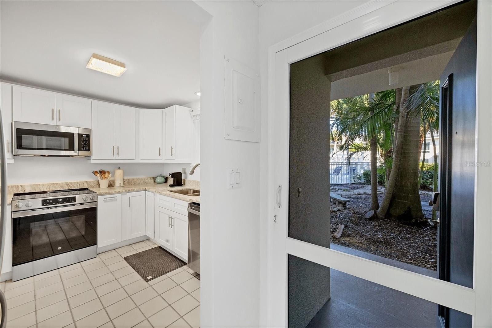 500 S WASHINGTON DR #3A