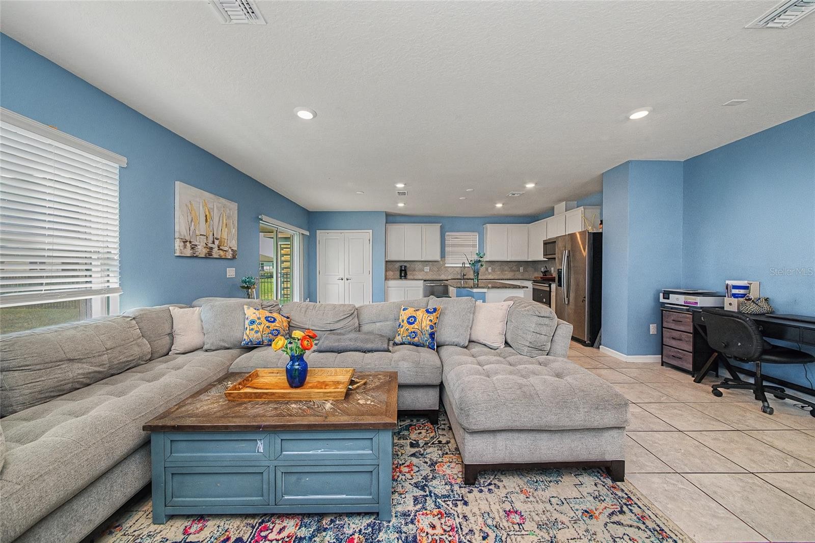 8982 ROYAL RIVER CIR