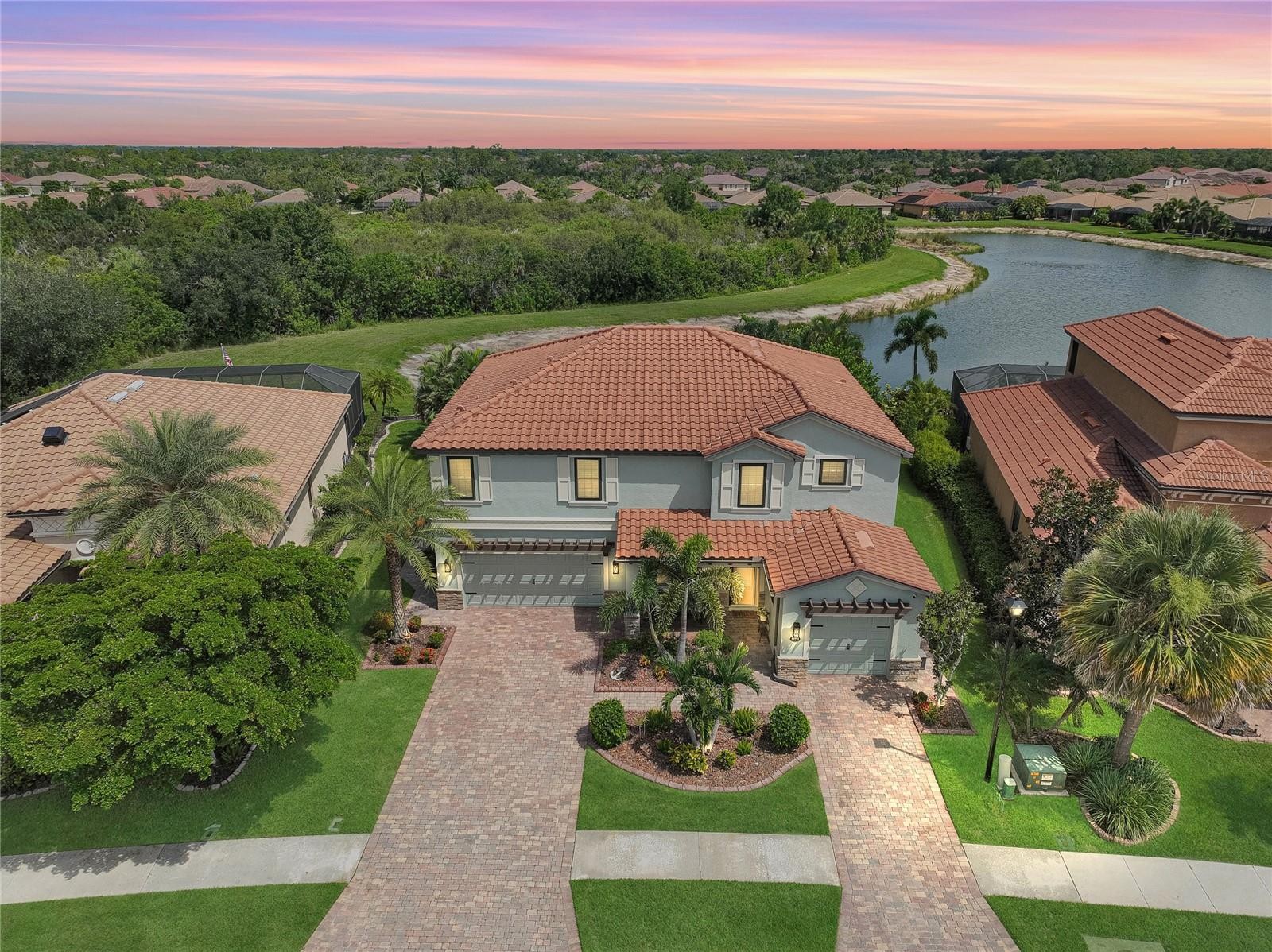 20275 GRANLAGO DR