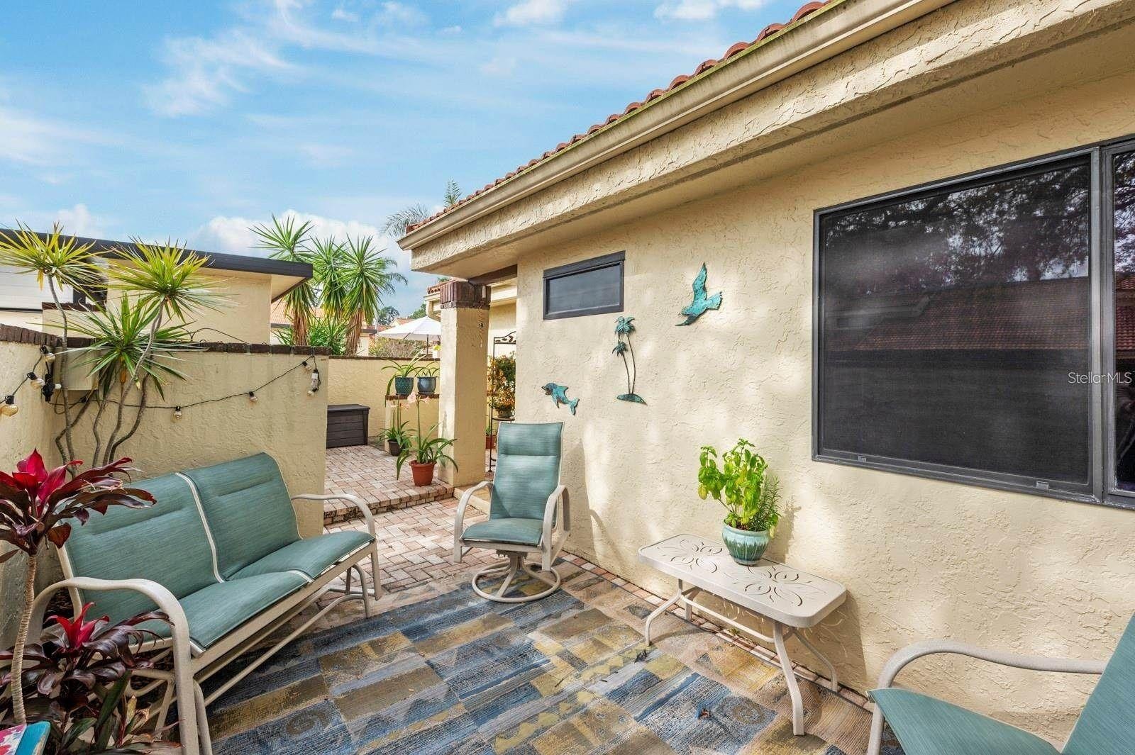 5343 HUNTINGWOOD CT #33