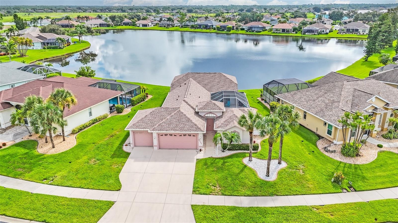 5494 SABAL TRACE DR